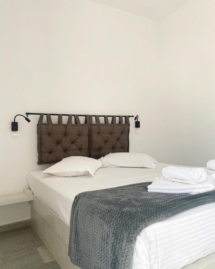 Fikas Hotel Naxos City Exterior foto