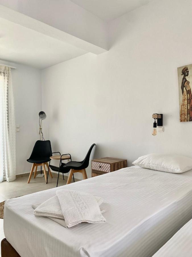 Fikas Hotel Naxos City Exterior foto