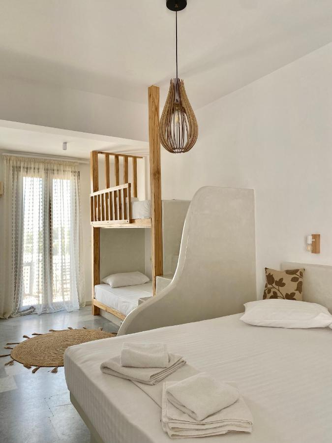 Fikas Hotel Naxos City Exterior foto